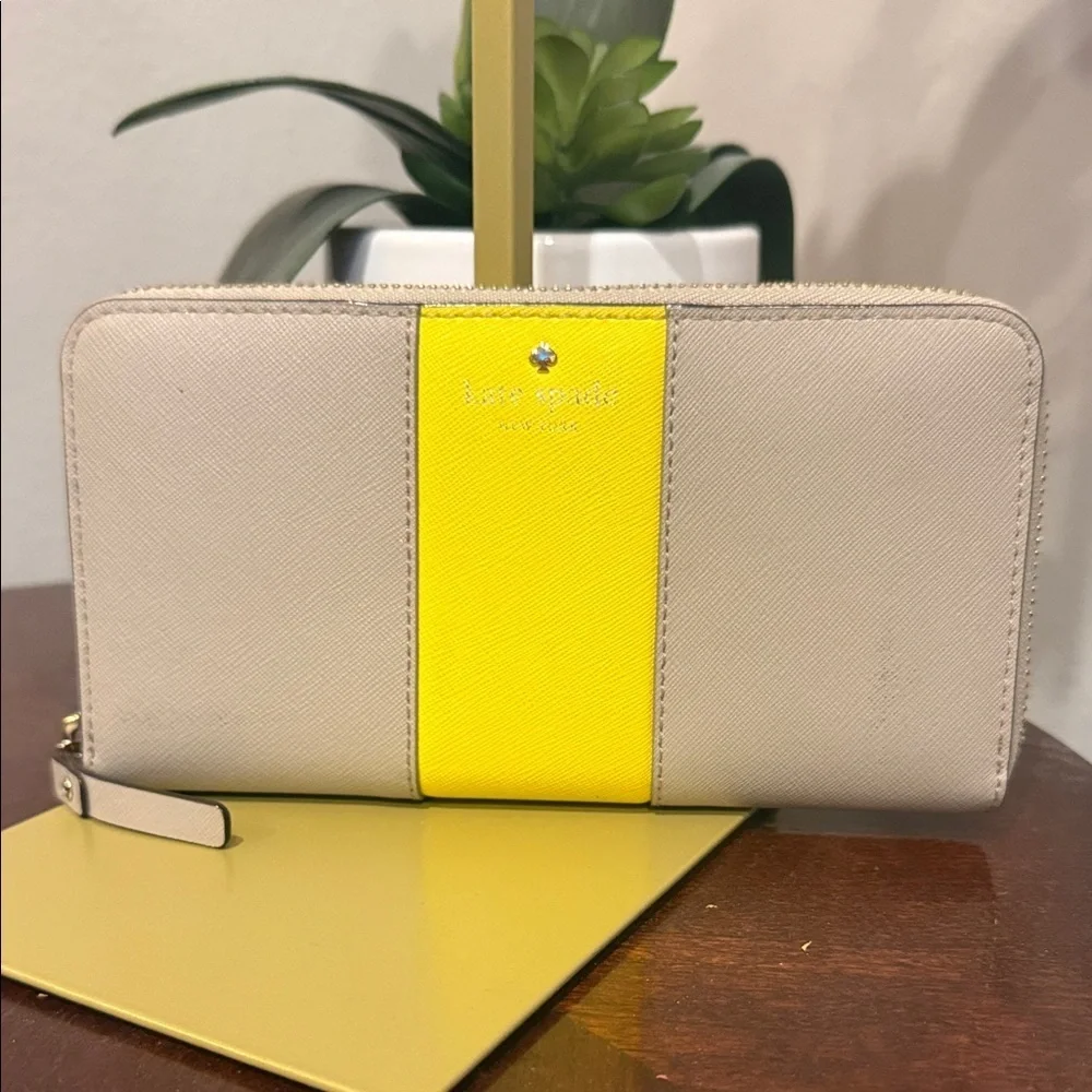 Kate Spade Gray and Yellow Zip Wallet wristlet polka dot wristlet designer
